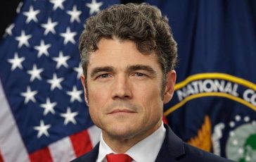 Iran Joe Kent nel mirino dellFbi indagine su diffusione informazioni riservate 364x230