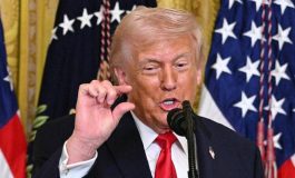 Iran Stati Uniti attaccano isola di Kharg. Trump Teheran apra lo Stretto di Hormuz 265x160