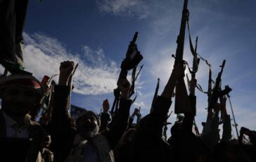 Iran cosa significa lattacco degli Houthi a Israele la strategia di Teheran e il rischio escalation 364x230