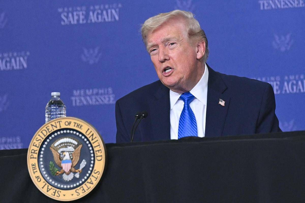 Iran, la 'frenata' di Trump dopo le minacce: cosa è successo? Il dietro le quinte