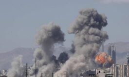 Iran raid Usa Israele sul porto vicino Stretto Hormuz 5 morti. Forti esplosioni udite a Teheran La diretta 265x160