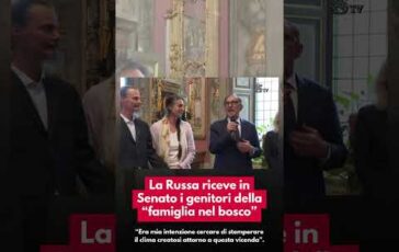 La Russa riceve in Senato i genitori della famiglia nel bosco 364x230