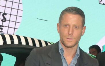 Lapo Elkann trasloca in Svizzera Lucerna meglio di New York 364x230