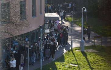 Meningite salgono a 20 i casi in Inghilterra ora vaccino per 5mila studenti 364x230