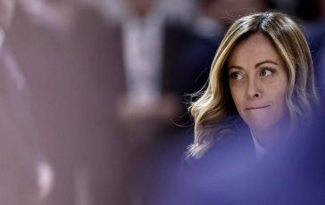 Milano Cortina Meloni rinuncia a cerimonia Paralimpiadi aereo rientra per maltempo 364x230