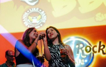 musica hard rock cafe porta a firenze il festival delle band aziendali 2