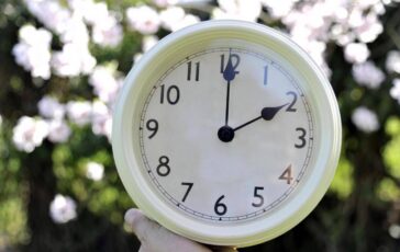 Ora legale permanente in Italia al via unindagine conoscitiva in Parlamento 364x230