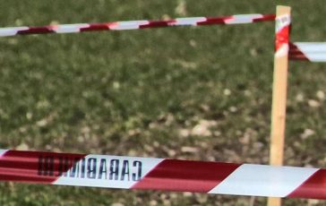 Parte un colpo di fucile durante una battuta di caccia un morto nel Fermano 364x230