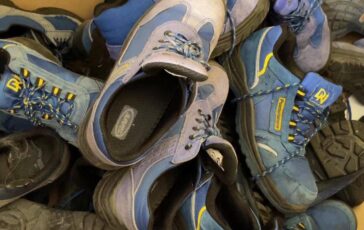 Poste da scarpe portalettere a pavimenti antitrauma per bambini scarpa vecchia fa buon gioco diventa realta 364x230