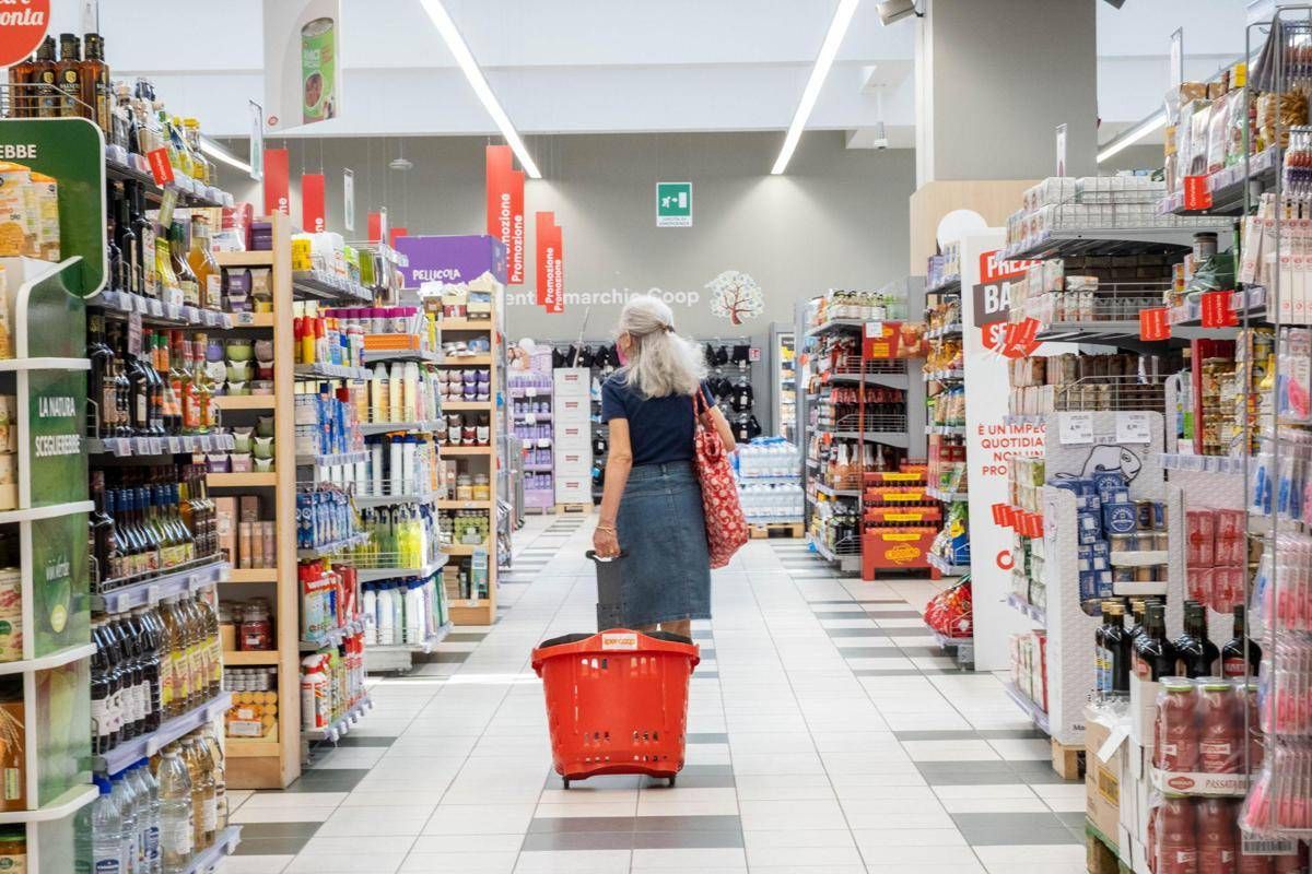 Ppwr, cosa cambia per la Gdo nella fase attuativa. Faenza (Coop): “Il maggiore elemento di difficoltà è l’incertezza normativa”