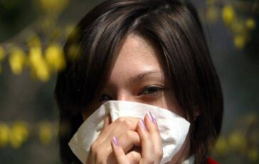 Primavera instabile Andreoni salgono allergie e infezioni anziani e bambini piu a rischio 364x230