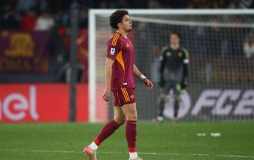 rapina in casa del calciatore della roma el aynaoui famiglia chiusa in camera da 6 persone armate 2