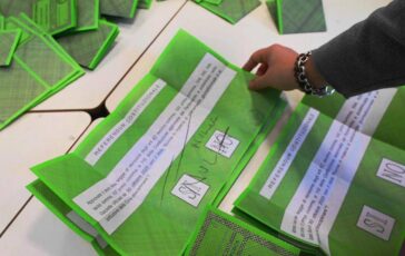 Referendum giustizia lanalisi del voto elettori debuttanti e giovani scelgono No 364x230