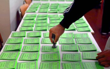 Referendum giustizia oggi si vota dalle 7 alle 15. Affluenza al 4607 nella prima giornata 364x230