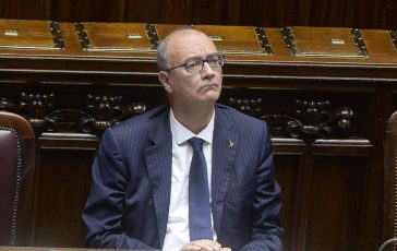 Scuola Valditara Ottime probabilita chiusura rapida terzo contratto 364x230