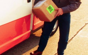 Slitta la tassa sui mini pacchi ministero verso provvedimento le novita 364x230