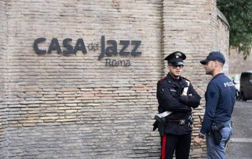 Su ex villa del tesoriere della Banda della Magliana non ci fermiamo si torna a scavare parla il prefetto di Roma 364x230