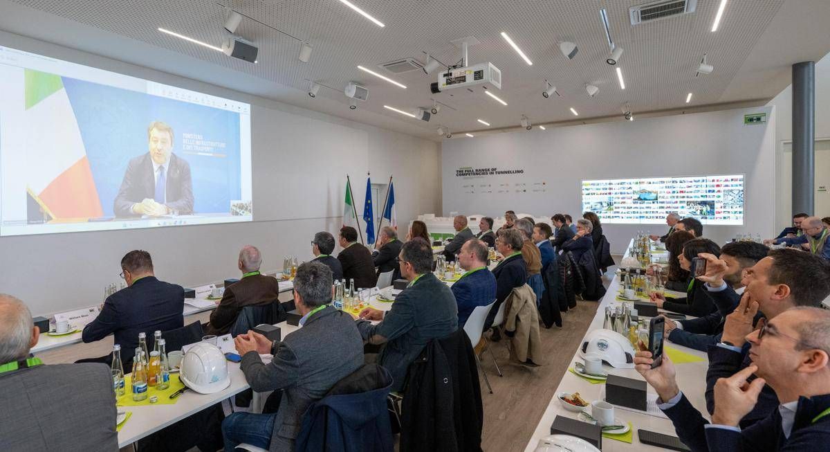 Torino-Lione, Salvini: "Con la prima fresa parte lo scavo del tunnel, Italia leader europeo"