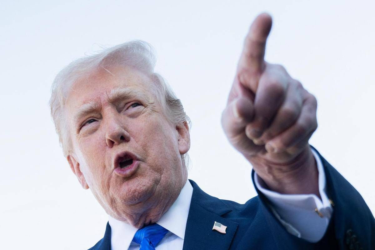 Trump: "Colloqui ottimi con Iran per chiudere la guerra". Teheran frena: "Solo contatti"