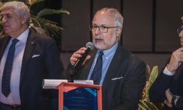 Tumori da Cipomo premi a informazione volontariato e oncologia di prossimita 265x160