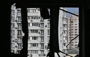 Ucraina pioggia di dron su Kiev esplosioni in citta. Russia abbatte 38 velivoli diretti a Mosca 364x230