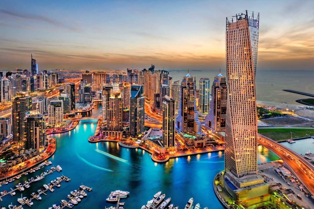 L'eredità dello Sceicco Zayed vive attraverso milioni di tavole imbandite per l'Iftar