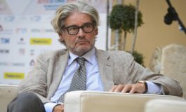 001-giornalista-si-arrabbia-con-ospite-che-lo-accusa