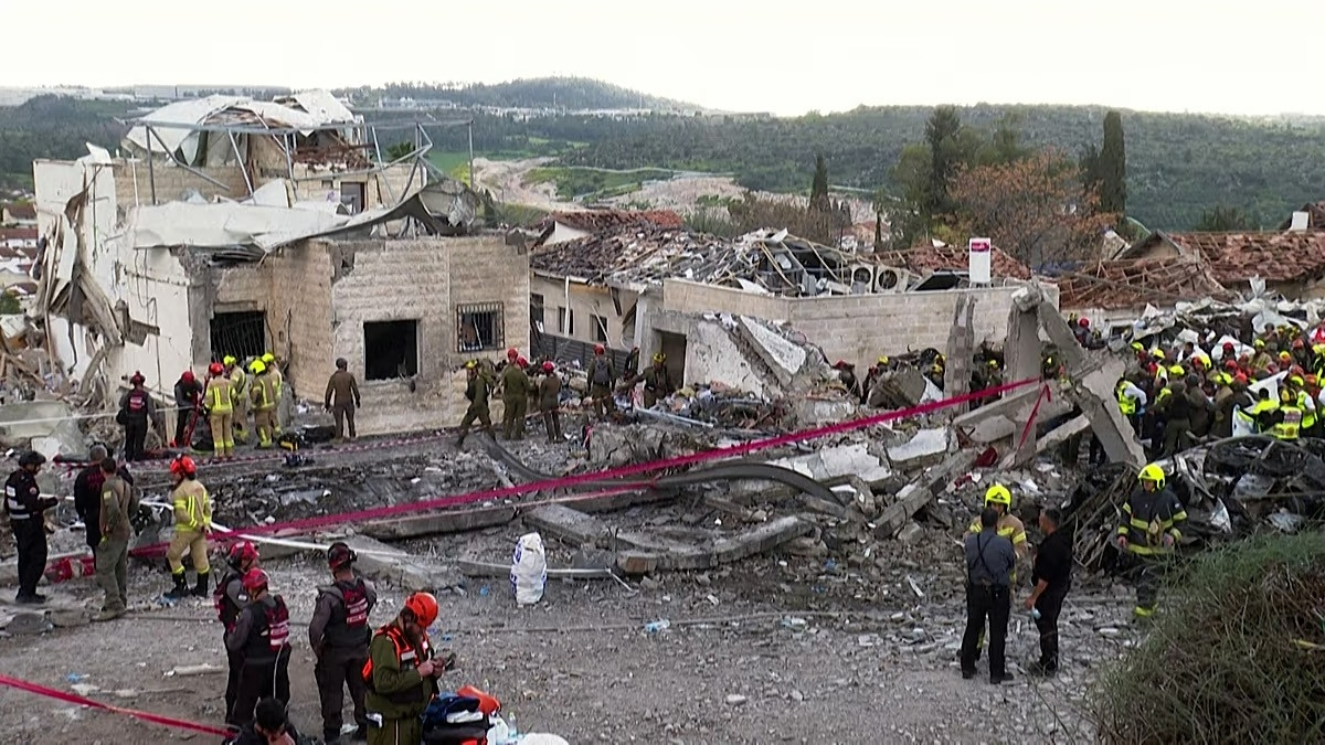 Notte di fuoco su Israele. Dai raid su Teheran alla strage di Beit Shemesh: l’escalation che scuote il Medio Oriente