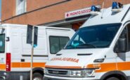 001-uomo-in-arresto-lite-degenerata-personale-medico