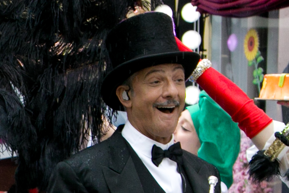 Fiorello ironizza sul rinvio del matrimonio di Selvaggia Lucarelli: “Ci potrei anche andare io”