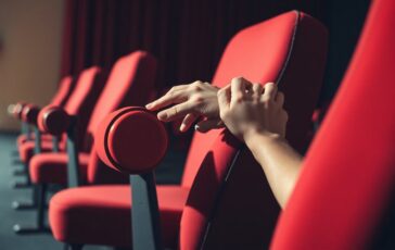 the voice francia coach bloccata per aver parlato in italiano durante le blind audition 1774427888 364x230