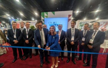Adsp del mare Sicilia occidentale al Seatrade di Miami Tardino taglia nastro padiglione CruiseItaly 364x230