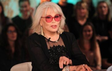 Amanda Lear a Belve Dali era impotente Bowie Faceva un po schifo 364x230