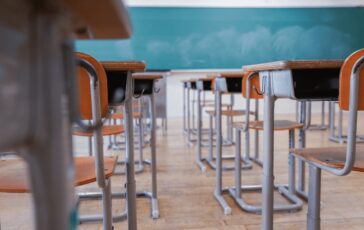 Anief poco piu di 25mila richieste per accesso a pensione nella scuola troppo esigue 364x230