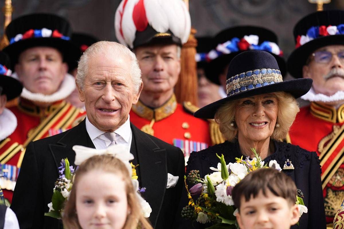 Anniversario di nozze per Carlo e Camilla, 21 anni fa il matrimonio tutt'altro che da favola