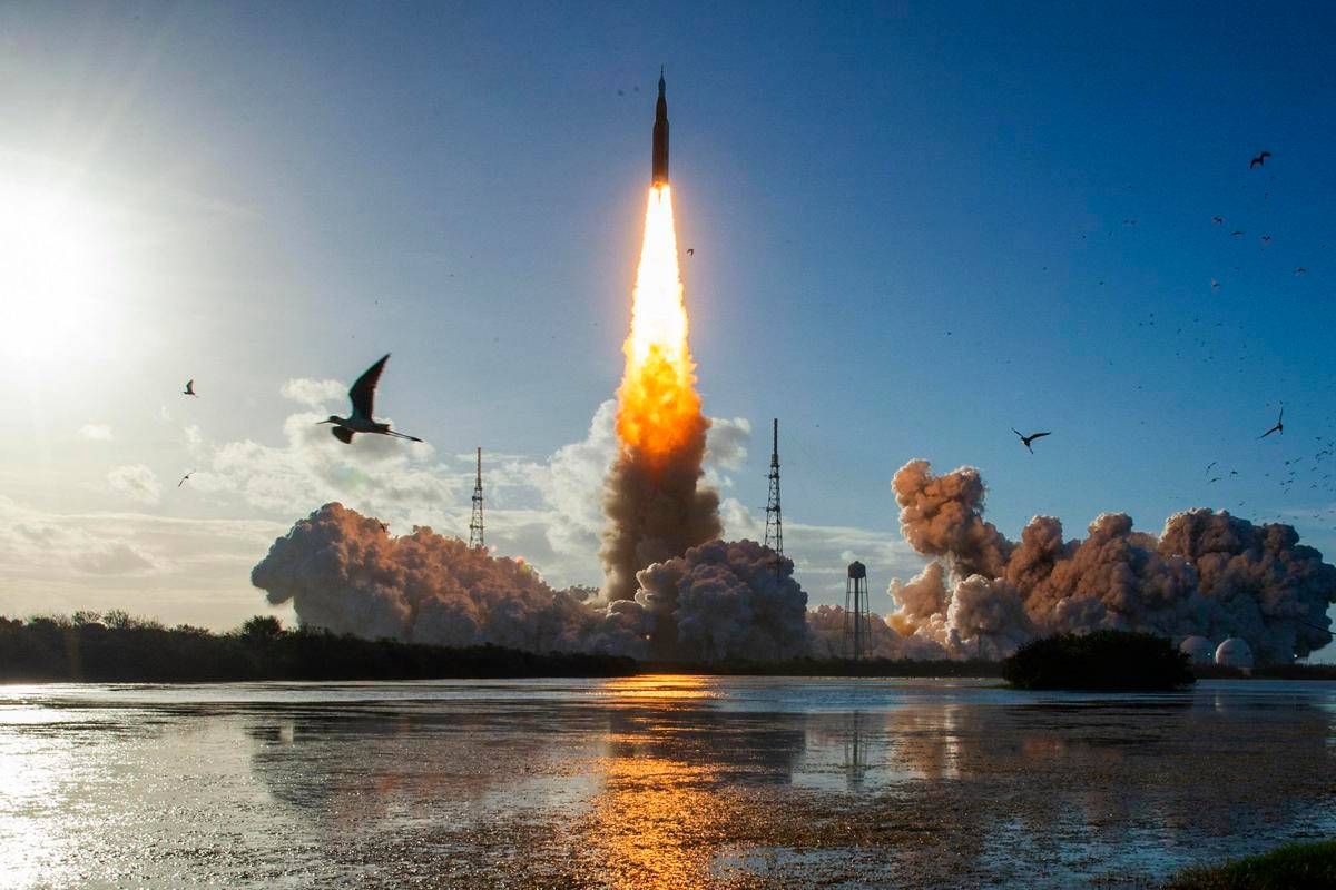Artemis II, 54 anni dopo l'Apollo 17 l'America torna verso la Luna. E porta un pezzo d'Italia
