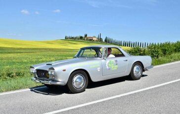Asi per la classica Lancia Flaminia un giro dItalia con la bio benzina 364x230