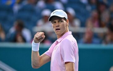 Atp Montecarlo esordio vincente per Sinner in coppia con Bergs nel torneo di doppio 364x230