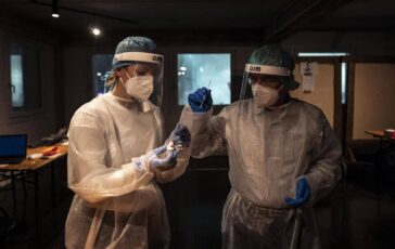 Batterio invade il mondo la maxi simulazione Oms rivela cosa potrebbe accadare 364x230