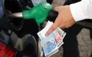 benzina e diesel prezzi carburanti scendono ancora 2