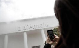 Biennale Arte lettera di 70 artisti e curatori No a partecipazione Israele Russia e Usa 265x160