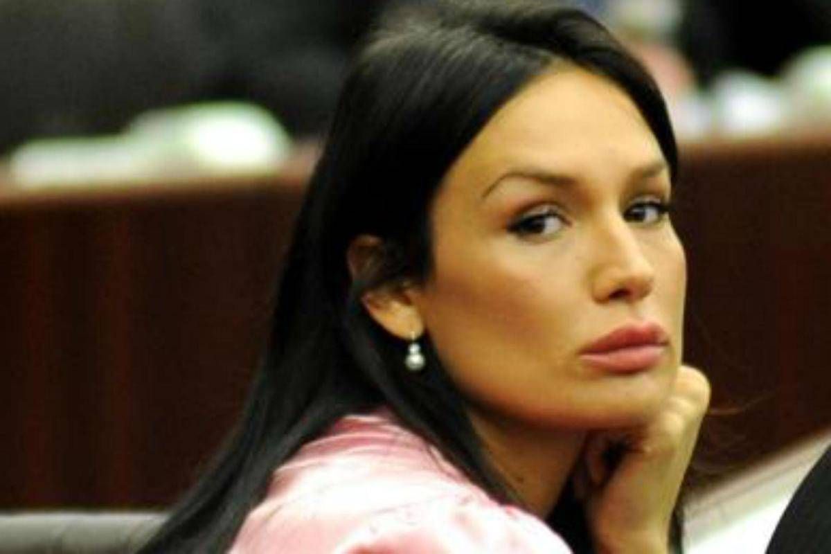 Caso Ruby, 'Mi Manda Rai3': Nicole Minetti graziata da presidente della Repubblica