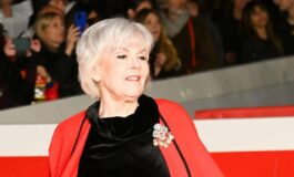 Caterina Caselli compie 80 anni il Casco dOro tra voce talento e intuizione 265x160