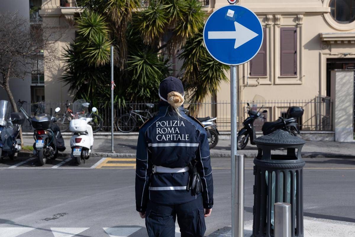 Cortei e Appia Run, a Roma oggi e domani strade chiuse e bus devi