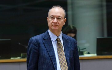 Crisi energetica e scuola Valditara assicura La Dad non e contemplata in alcun modo 364x230