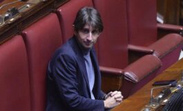 Deputati sospesi a gennaio scintille maggioranza opposizione alla Camera. E Donzelli infiamma lAula 265x160