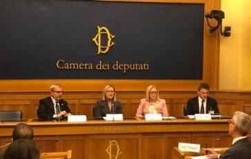 Diageo ed Esselunga presentano campagna nazionale per consumo responsabile bevande alcoliche 364x230