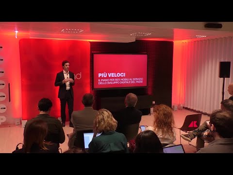 Digitale: iliad presenta proposta per accelerare reti mobili in Italia