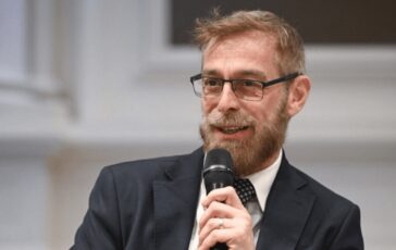 Farmaceutica Strozzi Maeci Impegno in internazionalizzazione imprese italiane 364x230