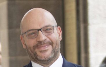 Fontana﻿ La vetrina internazionale del Vinitaly deve essere luogo di relazioni che creano diplomazia pace risoluzione dei conflitti per via pacifica 364x230